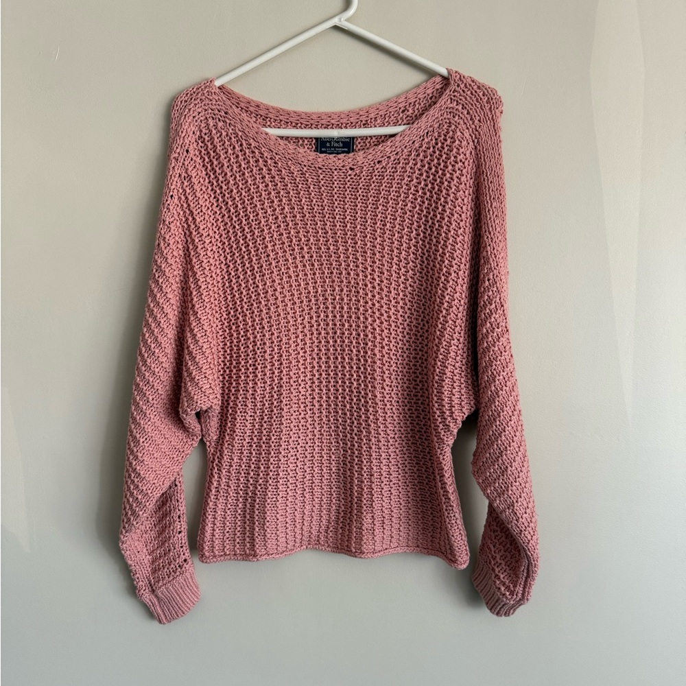 Abercrombie & Fitch Textured Knit Sweater in Rose Pink size Small